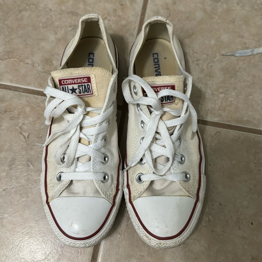 White low top converse